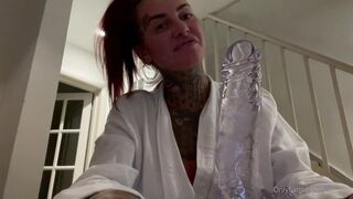 Jemma Lucy Dildo Foot Worship & Riding