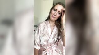 Sexy British Milf dirty talk joi